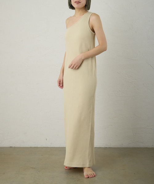 LOUNGEDRESS（ラウンジドレス）の「【earthy_/アーシー】リブワンショルタンクワンピース（ワンピース・レディース・ブラック/ベージュ・SMALL/MEDIUM）」の10枚目の写真