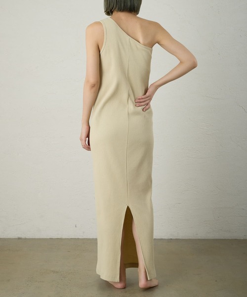 LOUNGEDRESS（ラウンジドレス）の「【earthy_/アーシー】リブワンショルタンクワンピース（ワンピース・レディース・ブラック/ベージュ・SMALL/MEDIUM）」の12枚目の写真