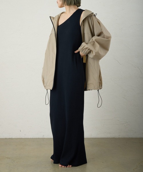 LOUNGEDRESS（ラウンジドレス）の「【earthy_/アーシー】リブワンショルタンクワンピース（ワンピース・レディース・ブラック/ベージュ・SMALL/MEDIUM）」の13枚目の写真