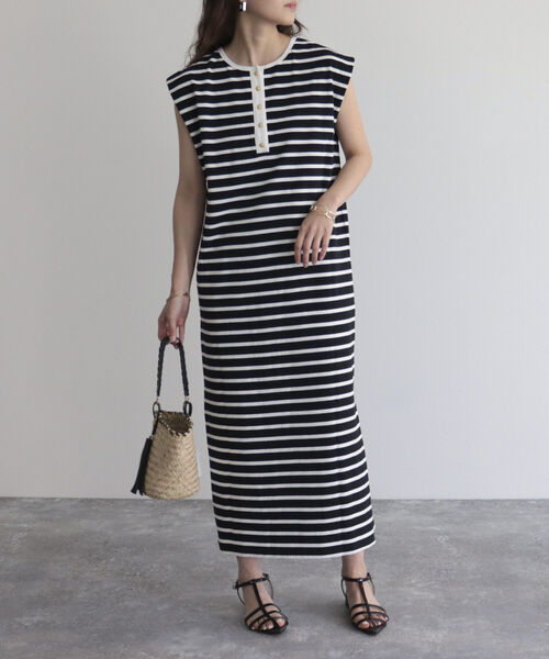 fredy emue（フレディエミュ）の「ボーダー2WAYフレンチスリーブワンピース（ワンピース・レディース・ホワイト系その他/ブラック系その他/グレー系その他・38）」の3枚目の写真