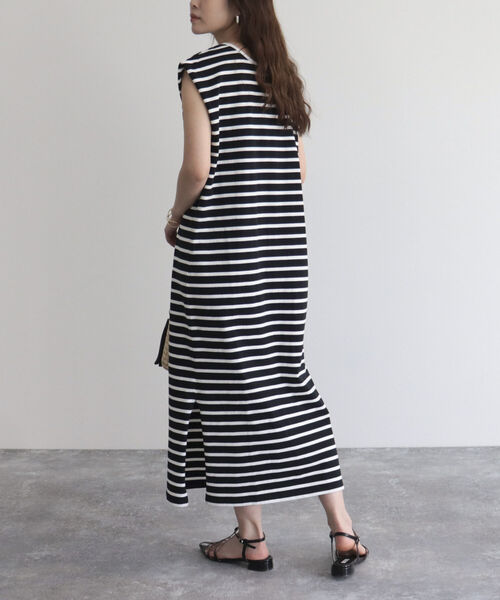 fredy emue（フレディエミュ）の「ボーダー2WAYフレンチスリーブワンピース（ワンピース・レディース・ホワイト系その他/ブラック系その他/グレー系その他・38）」の9枚目の写真