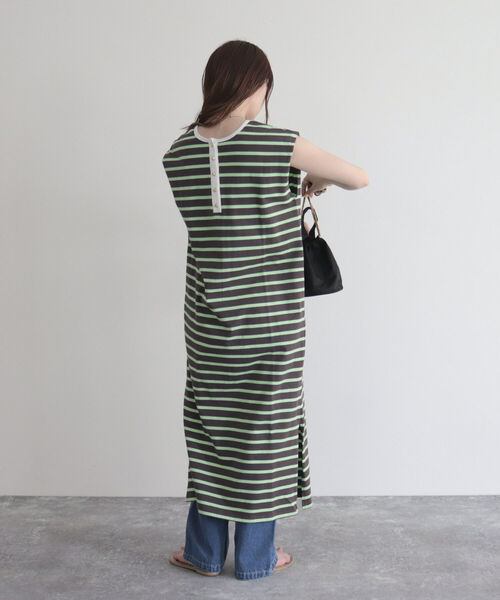 fredy emue（フレディエミュ）の「ボーダー2WAYフレンチスリーブワンピース（ワンピース・レディース・ホワイト系その他/ブラック系その他/グレー系その他・38）」の10枚目の写真