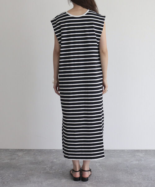 fredy emue（フレディエミュ）の「ボーダー2WAYフレンチスリーブワンピース（ワンピース・レディース・ホワイト系その他/ブラック系その他/グレー系その他・38）」の11枚目の写真