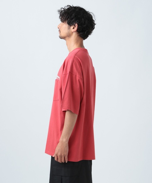 CHARI&CO(チャリアンドコー)の「【CHARI&CO SAFE RIDE for BAYFLOW】ポケットTシャツ(Tシャツ/カットソー・メンズ・オフホワイト/ブルー/レッド・MEDIUM/LARGE)」の8枚目の写真