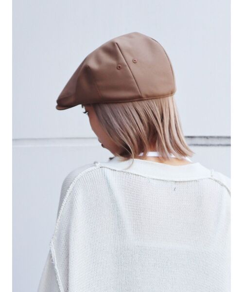 EMODA(エモダ)の「ハンチングベレー(ハンチング/ベレー帽・レディース・ブラック/ベージュ・FREE)」の17枚目の写真