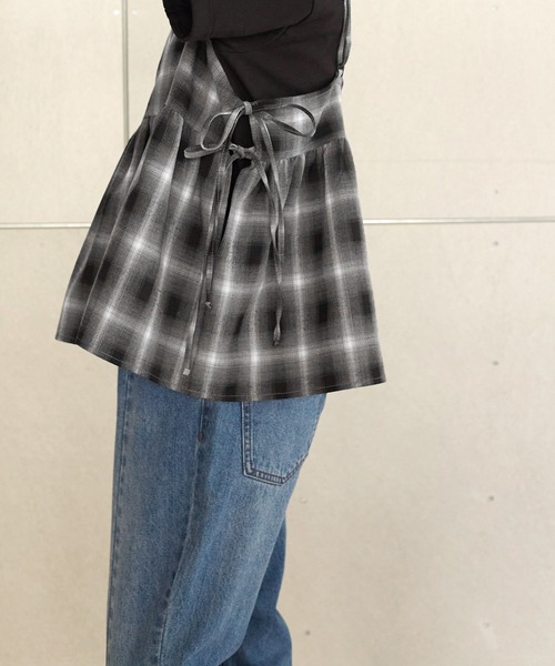 w closet（ダブルクローゼット）の「【SETアイテム】半袖Tシャツ&サイドリボンチェックキャミソール（Tシャツ/カットソー・レディース・ブラック/チャコールグレー/ブラウン系その他・FREE）」の7枚目の写真