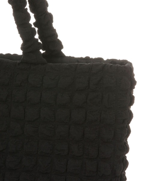 LEPSIM（レプシィム）の「マタニティ／ポコポコTOTE　967256（トートバッグ・レディース・アイボリー/ブラック・ONE SIZE）」の13枚目の写真