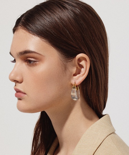 CENE(セネ)の「【CENE】セネ/カラークリアフープ(ピアス(両耳用)・レディース・グリーン/ホワイト/クリア・FREE)」の14枚目の写真