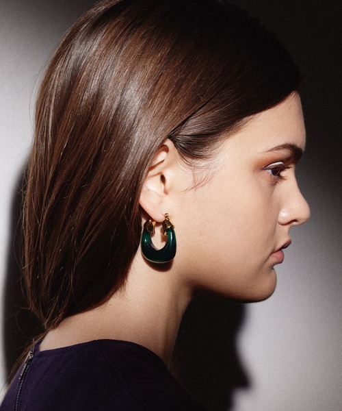 CENE(セネ)の「【CENE】セネ/カラークリアフープ(ピアス(両耳用)・レディース・グリーン/ホワイト/クリア・FREE)」の9枚目の写真