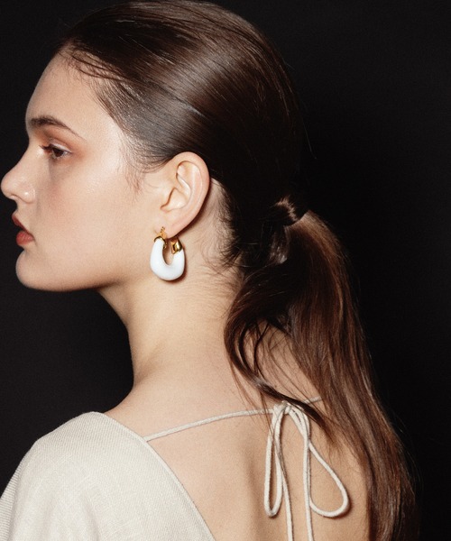 CENE(セネ)の「【CENE】セネ/カラークリアフープ(ピアス(両耳用)・レディース・グリーン/ホワイト/クリア・FREE)」の21枚目の写真