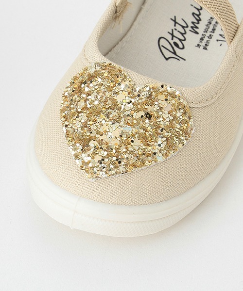 petit main(プティマイン)の「ハートシューズ(ローファー・キッズ・アイボリー/ブラック・15cm/16cm/14cm/18cm/17cm)」の7枚目の写真