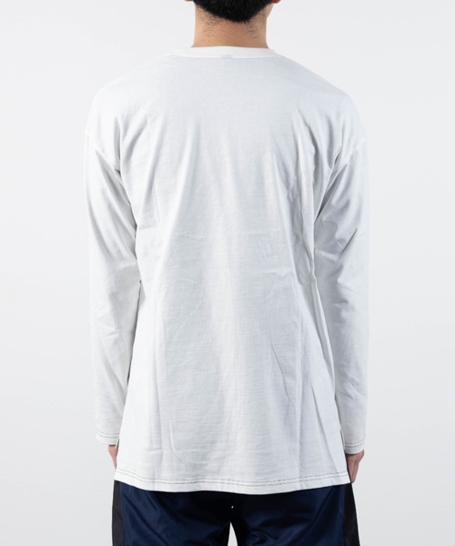 NYLAUS（ナイラス）の「ピーチスキン加工 配色ステッチ ポケット付き ロングスリーブTシャツ（Tシャツ/カットソー・メンズ・ブラック/ホワイト/ネイビー/ベージュ・M/L/LL）」の16枚目の写真