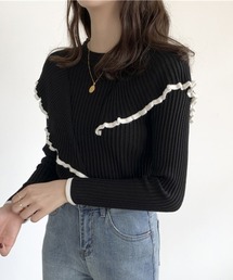 アシンメトリーフリルニット