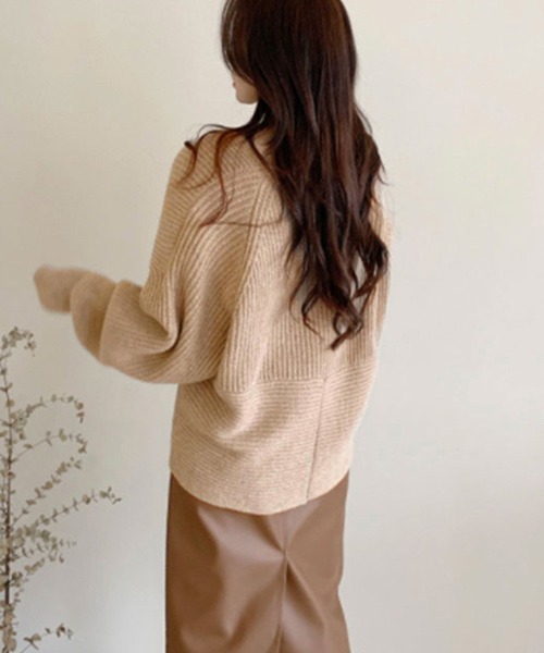 NinaetLina（ニナエリナ）の「カシュクールVネックニット（ニット/セーター・レディース・チャコール/モカ/ブラウン/ブラック・FREE）」の5枚目の写真