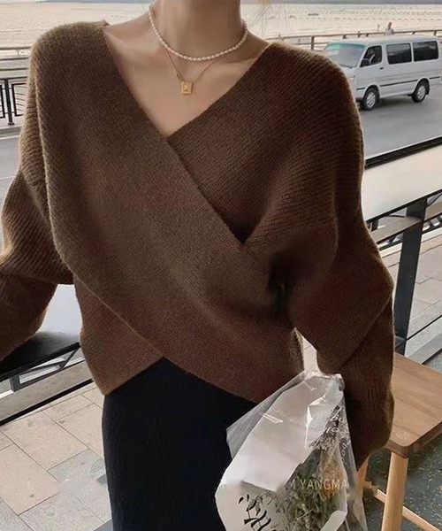 NinaetLina（ニナエリナ）の「カシュクールVネックニット（ニット/セーター・レディース・チャコール/モカ/ブラウン/ブラック・FREE）」の9枚目の写真