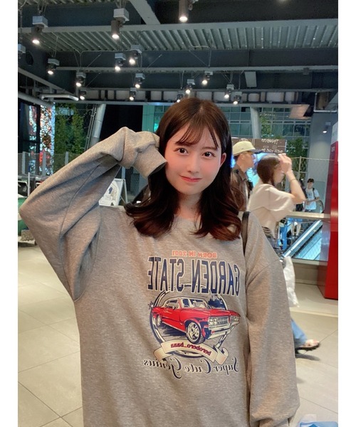 DEVICE(デバイス)の「【DEVICE×佐藤かれん】ルーズグラフィック CARプリント 裏毛 スウェット トレーナー(スウェット・レディース・グレー・FREE)」の10枚目の写真