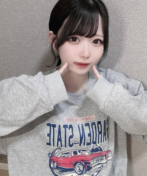 DEVICE(デバイス)の「【DEVICE×佐藤かれん】ルーズグラフィック CARプリント 裏毛 スウェット トレーナー(スウェット・レディース・グレー・FREE)」の16枚目の写真