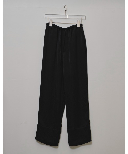 Satin Easy Pants（デニムパンツ）｜TODAYFUL（トゥデイフル）の