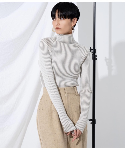 Settimissimo（セッティミッシモ）の「プレーティングリブボトルネックニット（ニット/セーター・レディース・アイボリー/レンガ/グレイッシュベージュ・FREE）」の8枚目の写真