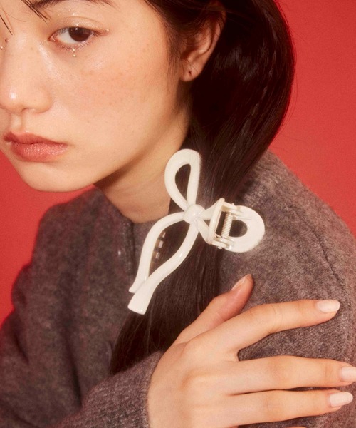 Casselini(キャセリーニ)の「Casselini(キャセリーニ)リボンへアバンス(バレッタ/ヘアクリップ・レディース・ホワイト/ブラック/ブラウン/クリア・FREE)」の10枚目の写真