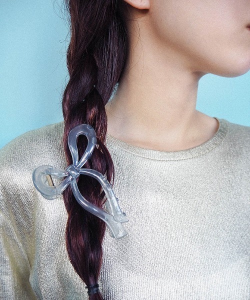 Casselini(キャセリーニ)の「Casselini(キャセリーニ)リボンへアバンス(バレッタ/ヘアクリップ・レディース・ホワイト/ブラック/ブラウン/クリア・FREE)」の6枚目の写真