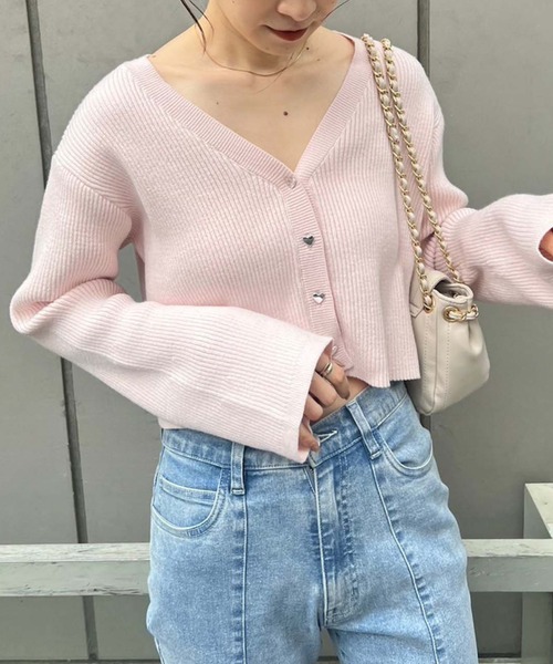 one after another NICE CLAUP(ワンアフターアナザーナイスクラップ)の「ハートボタンベルスリーブカーディガン(カーディガン/ボレロ・レディース・ホワイト×ブラック/ブラック/サックスブルー/ピンク/オフホワイト/杢グレー・FREE)」の6枚目の写真