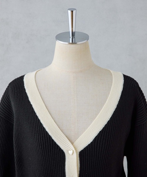 d.i.a. カーディガン ボレロ ベルスリーブ セール】ビジューボタンベルスリーブカーディガン（カーディガン