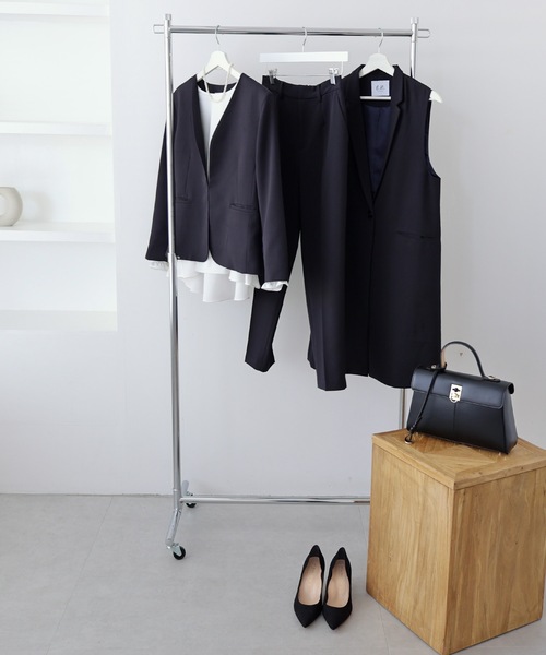 evernavy（エバーネイビー）の「スリムテーパードパンツ（スーツパンツ・レディース・ダークネイビー・S/M/L/XL）」の20枚目の写真