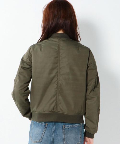 Another Edition（アナザーエディション）の「MA-1 ｼｮｰﾄ/AEBC　MA-1 ｼｮｰﾄ（MA-1・レディース・ブラック/オリーブ・SMALL/MEDIUM）」の19枚目の写真