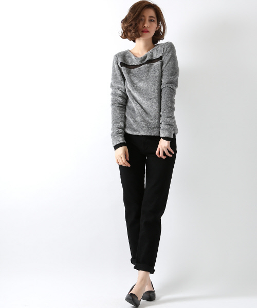 5351 POUR LES FEMMES(ゴーサンゴーイチプールファム)の「スリムストレートデニム ブラック(デニムパンツ・レディース・ブラック・0/1/2)」の4枚目の写真