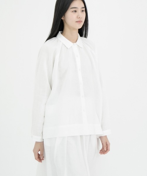 Bshop（ビショップ）の「eunoia | リネン ギャザーシャツ WOMEN 