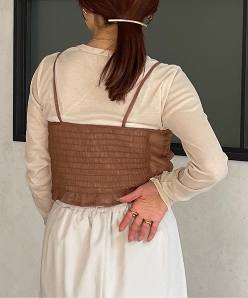 Thevon(ゼボン)の「シアービスチェセットTシャツ(Tシャツ/カットソー・レディース・ライトベージュ/ブラック/オフホワイト・FREE)」の6枚目の写真