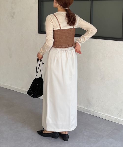 Thevon(ゼボン)の「シアービスチェセットTシャツ(Tシャツ/カットソー・レディース・ライトベージュ/ブラック/オフホワイト・FREE)」の4枚目の写真