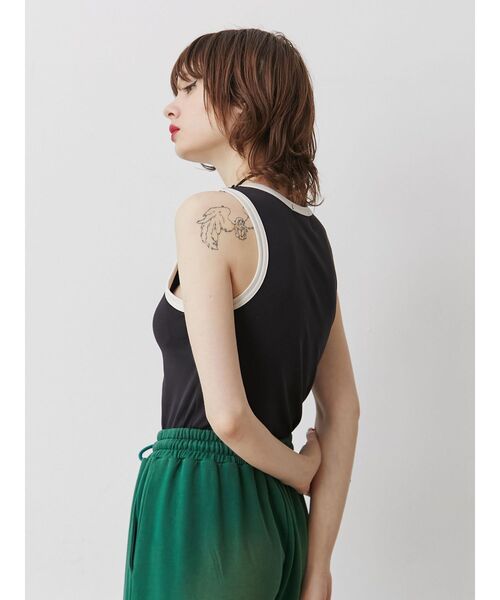 jouetie(ジュエティ)の「リンガーロゴタンクトップ(タンクトップ・レディース・オフホワイト/ブラック/ブルー/その他1・MEDIUM)」の15枚目の写真