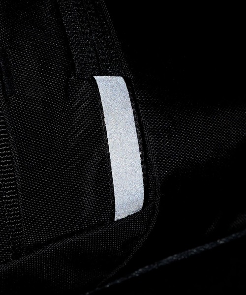 THE NORTH FACE(ザノースフェイス)の「THE NORTH FACE ORION 3 ザ ノース フェイス オリオン(ボディバッグ/ウエストポーチ・メンズ・ブラック・FREE)」の8枚目の写真