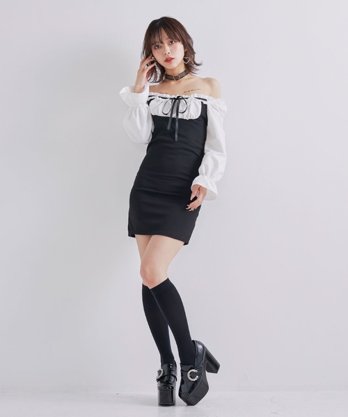 Diable baiser（ディアブルベーゼ）の「厚底ビジューバックルローファーパンプス（パンプス・レディース・ブラック系その他/ブラック/ホワイト・22.5cm/23cm/23.5cm/24cm/24.5cm/25cm）」の13枚目の写真