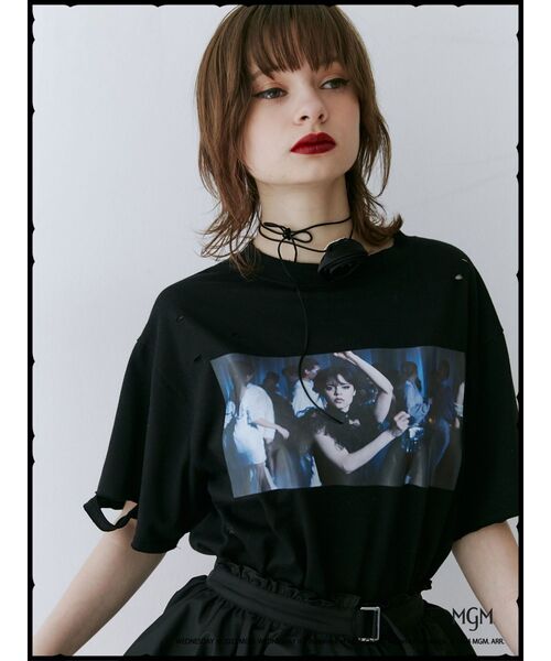 jouetie(ジュエティ)の「Wednesday ダメージフォトBIGTシャツ【コラボ】(Tシャツ/カットソー・レディース・オフホワイト/ブラック・MEDIUM)」の21枚目の写真