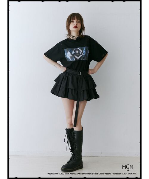 jouetie(ジュエティ)の「Wednesday ダメージフォトBIGTシャツ【コラボ】(Tシャツ/カットソー・レディース・オフホワイト/ブラック・MEDIUM)」の8枚目の写真