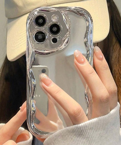 NOLITA LABORATORY（ノリータラボラトリー）の「【 NOLITA / ノリータ 】くねくね ソフトシリコン アイフォンケース アイフォンカバー iPhone 17 / 17pro / 17proMax / Air / 16 / 16pro / 16proMax / 16plus / 16e / 14 / 15 / 7 / 8 / SE2 / SE3 / 11 / 12 / 13（スマホケース/カバー・レディース・クリア/ホワイト/ブラック/クリアブラウン/シルバー/ピンク・iPhone 14/iPhone 14 Pro/iPhone 14 Pro Max/iPhone 15/iPhone 15 Pro/iPhone 15 Pro Max/iPhone 14 Plus/iPhone 15 Plus/iPhone 13/iPhone 13 Pro/iPhone 13 Pro Max/iPhone 11/iPhone 11 Pro/iPhone 12/iPhone 12 Pro/iPhone 12 Pro Max/iPhone 11 Pro Max/iPhone 7/8/SE(第2/第3世代)/iPhone 16/iPhone 16 Plus/iPhone 16 Pro/iPhone 16 Pro Max/iPhone 12 mini/iPhone 13 mini/iPhone 17/iPhone 17 Pro/iPhone 17 Pro Max/iPhone Air/iPhone 16e）」の14枚目の写真