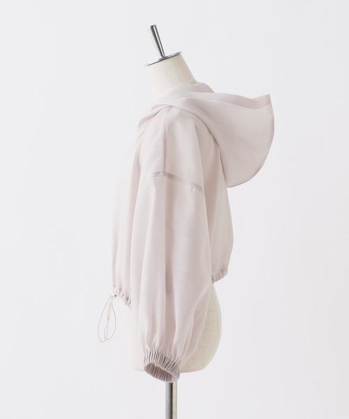 one after another NICE CLAUP（ワンアフターアナザーナイスクラップ）の「シアーボリュームマウンテンパーカー（マウンテンパーカー・レディース・オフホワイト/グレイッシュベージュ/グレー・FREE）」の10枚目の写真