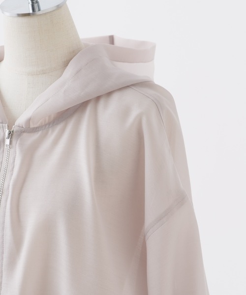 one after another NICE CLAUP（ワンアフターアナザーナイスクラップ）の「シアーボリュームマウンテンパーカー（マウンテンパーカー・レディース・オフホワイト/グレイッシュベージュ/グレー・FREE）」の13枚目の写真