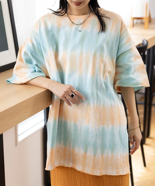 LEPSIM(レプシィム)の「タイダイBIG-T 115172(Tシャツ/カットソー・レディース・レッド/オレンジ/ネイビー・FREE)」の3枚目の写真