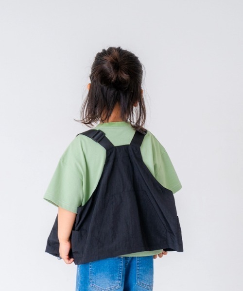 and D. petit main（アンドディープティマイン）の「ハンターベスト（ダウンベスト・キッズ・ブラック/カーキ・M(110-120cm)/L(120-130cm)）」の7枚目の写真