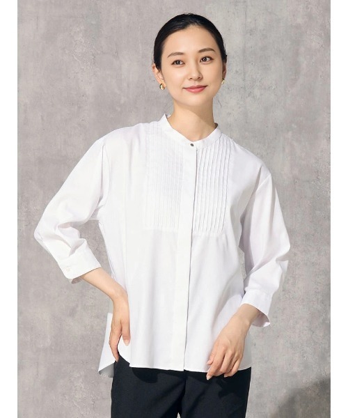 Perfect Suit FActory（パーフェクトスーツファクトリー）の「【UVカット】サンシェルタブラウス　ピンタック　ホワイト/ブラック（シャツ/ブラウス・レディース・ブラック/ホワイト・S/M/L）」の2枚目の写真