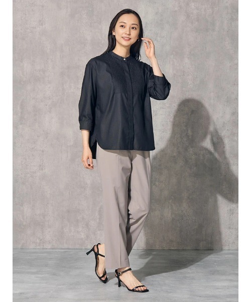 Perfect Suit FActory（パーフェクトスーツファクトリー）の「【UVカット】サンシェルタブラウス　ピンタック　ホワイト/ブラック（シャツ/ブラウス・レディース・ブラック/ホワイト・S/M/L）」の21枚目の写真