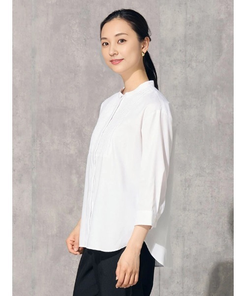 Perfect Suit FActory（パーフェクトスーツファクトリー）の「【UVカット】サンシェルタブラウス　ピンタック　ホワイト/ブラック（シャツ/ブラウス・レディース・ブラック/ホワイト・S/M/L）」の15枚目の写真