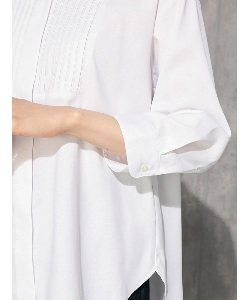 Perfect Suit FActory（パーフェクトスーツファクトリー）の「【UVカット】サンシェルタブラウス　ピンタック　ホワイト/ブラック（シャツ/ブラウス・レディース・ブラック/ホワイト・S/M/L）」の17枚目の写真