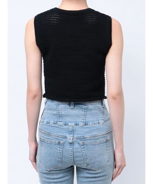 EMODA（エモダ）の「エンブロイダリーコンパクトトップ（タンクトップ・レディース・グリーン/ホワイト/ブラック・FREE）」の19枚目の写真