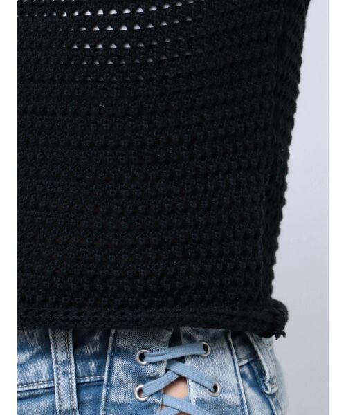 EMODA（エモダ）の「エンブロイダリーコンパクトトップ（タンクトップ・レディース・グリーン/ホワイト/ブラック・FREE）」の22枚目の写真