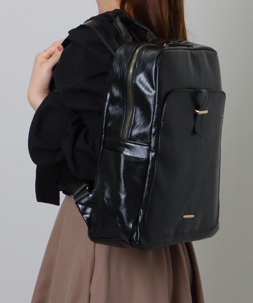 Lace Ladies(レースレディース)の「ラウンドファスナー 多ポケット スクエア リュックサック(バックパック/リュック・レディース・ブラック/ベージュ・FREE)」の6枚目の写真